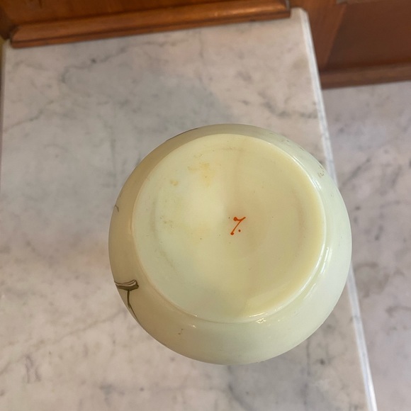 Vintage Hand Painted Uranium Vase - Picture 6 of 9